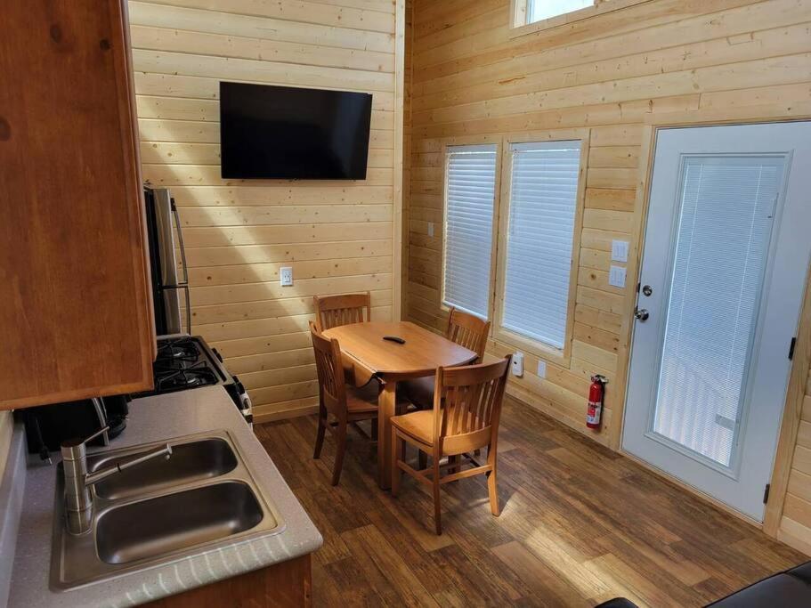 080 Tiny Nr Grand Canyon South Rim Sleeps 8 Valle